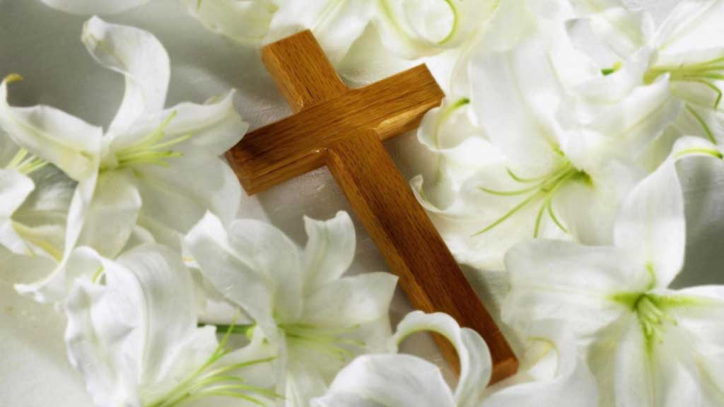 Por qué tuvo Dios que mostrarse para que sepamos cómo es - Catequesis Español