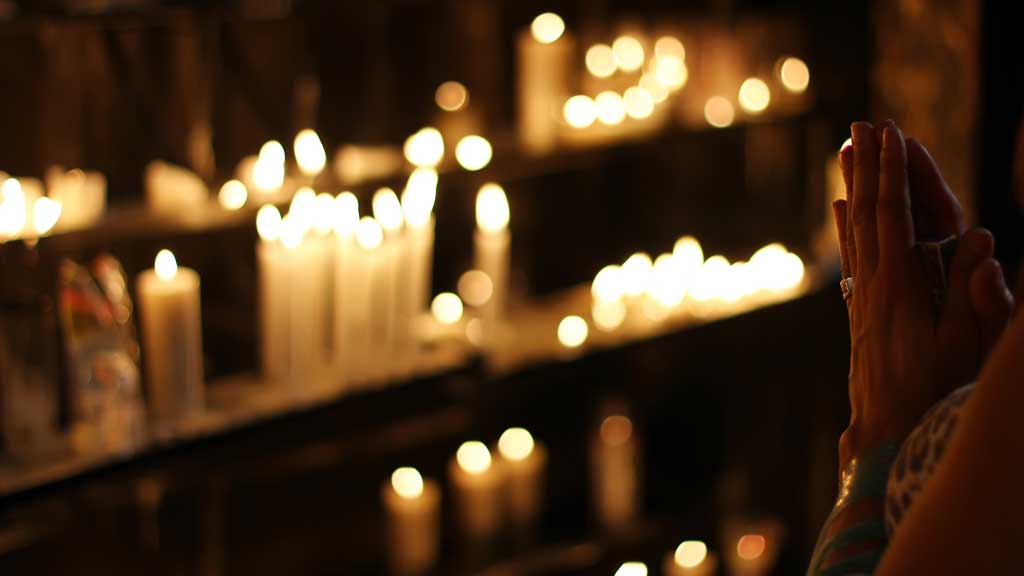 خدا خود کو پرانے عہد نامہ میں کس طرح ظاہر کراتا ہے؟ - خداوند کا کلام