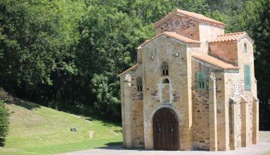 Iglesia de San Miguel de Lillo - Prerrománico Asturiano - Oviedo Asturias