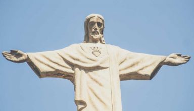 ¿Por qué es Jesucristo Señor del mundo entero? | Sobre nosotros