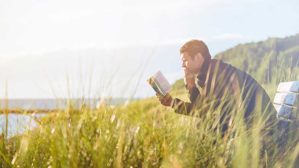 ¿Se puede aprender a orar a partir de la Biblia? | fuente oración | tesoro